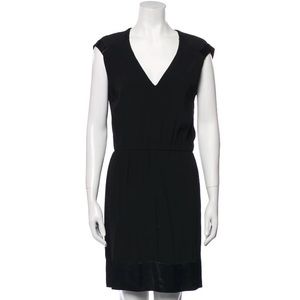 Sandro Professional and comfortable dress